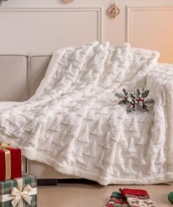 Cream White Remagr 3D Christmas Tree Blanket